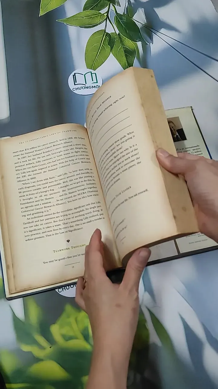 [MIỄN PHÍ BỌC SÁCH] The 17 Indisputable Laws of Teamwork - John C. Maxwell 750753