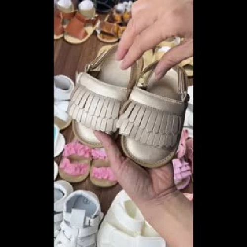 Sandal đế cao su mềm lót êm cho bé size 14cm 791034