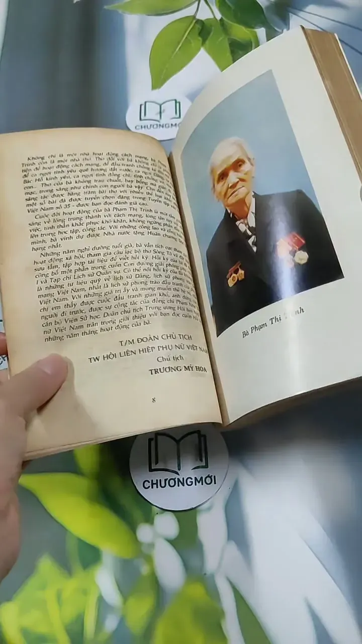 [MIỄN PHÍ BỌC SÁCH] Những Chặng Đường Của Người Mẹ - Hồi Ký Phạm Thị Trinh - Phạm Như Thơ 713901