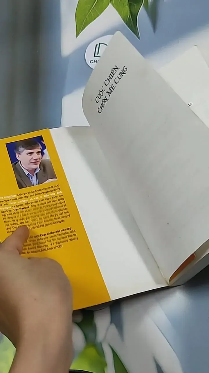 Cuộc chiến chốn Mê Cung - Phần 4 - Series Percy Jackson và các vị thần trên đỉnh Olympus  698610