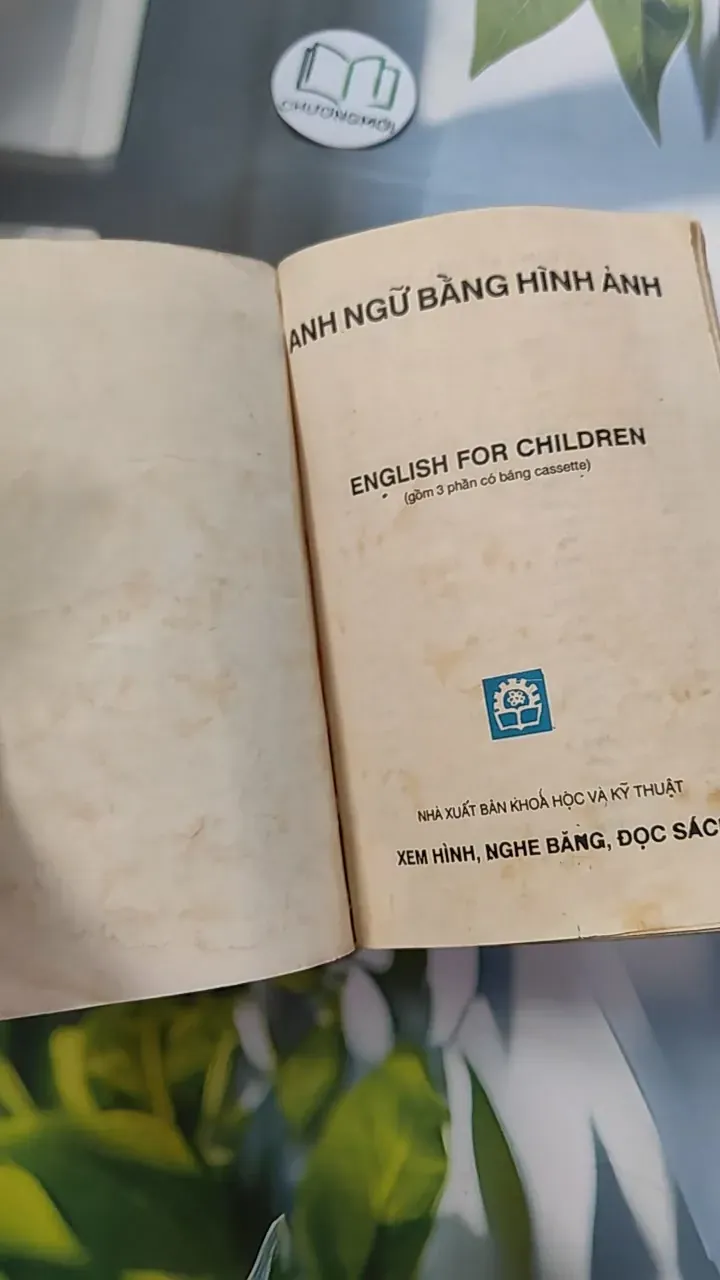 [XƯA] Anh Ngữ Vỡ Lòng Cho Trẻ Từ 3 Đến 8 Tuổi - English For Children (1993) 754441