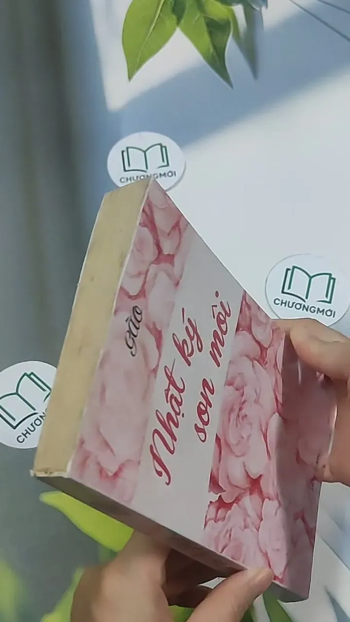 Nhật ký son môi - Gào 694989