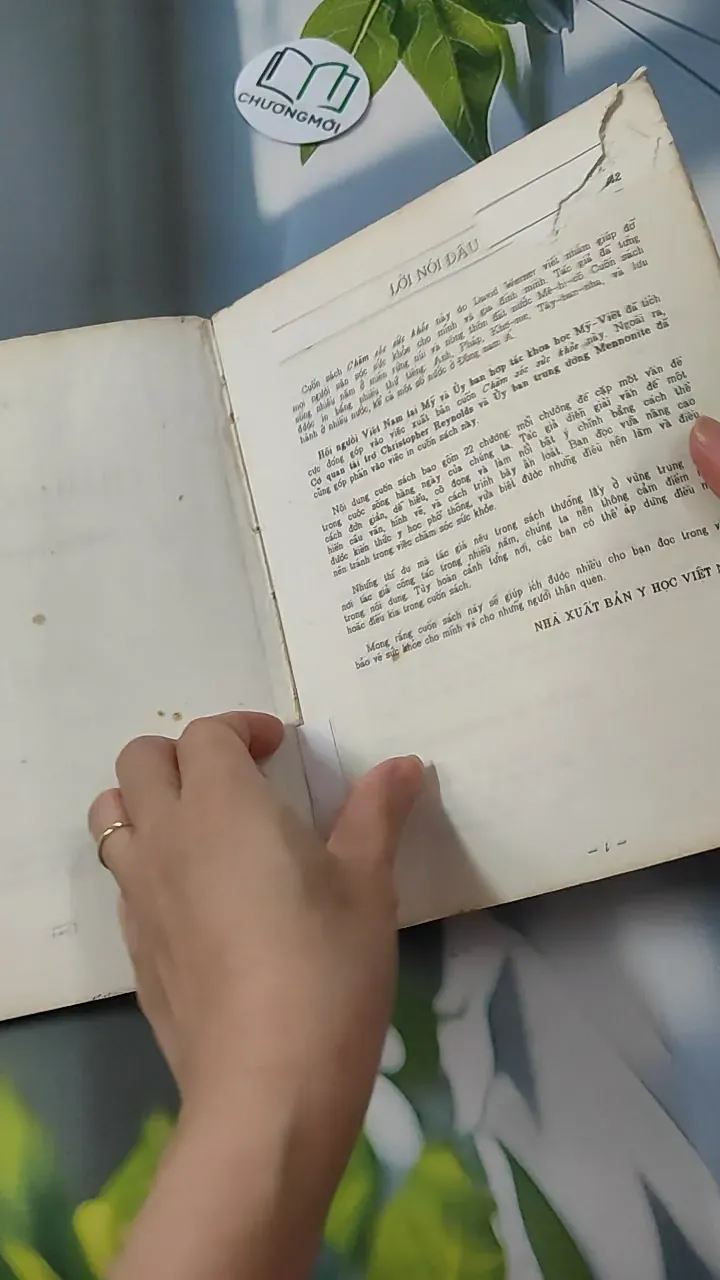 [MIỄN PHÍ BỌC SÁCH] [XƯA] Chăm Sóc Sức Khỏe (1983) (Chăm Sóc Sức Khỏe) 780776
