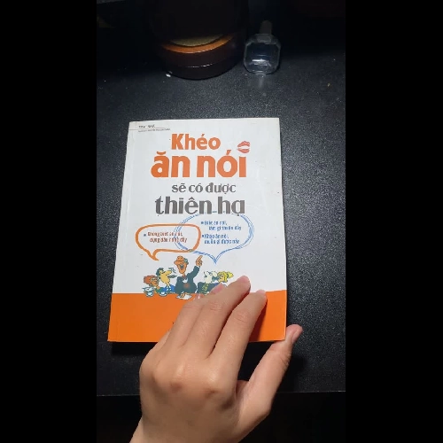 Sách Khéo ăn nói sẽ có được thiên hạ