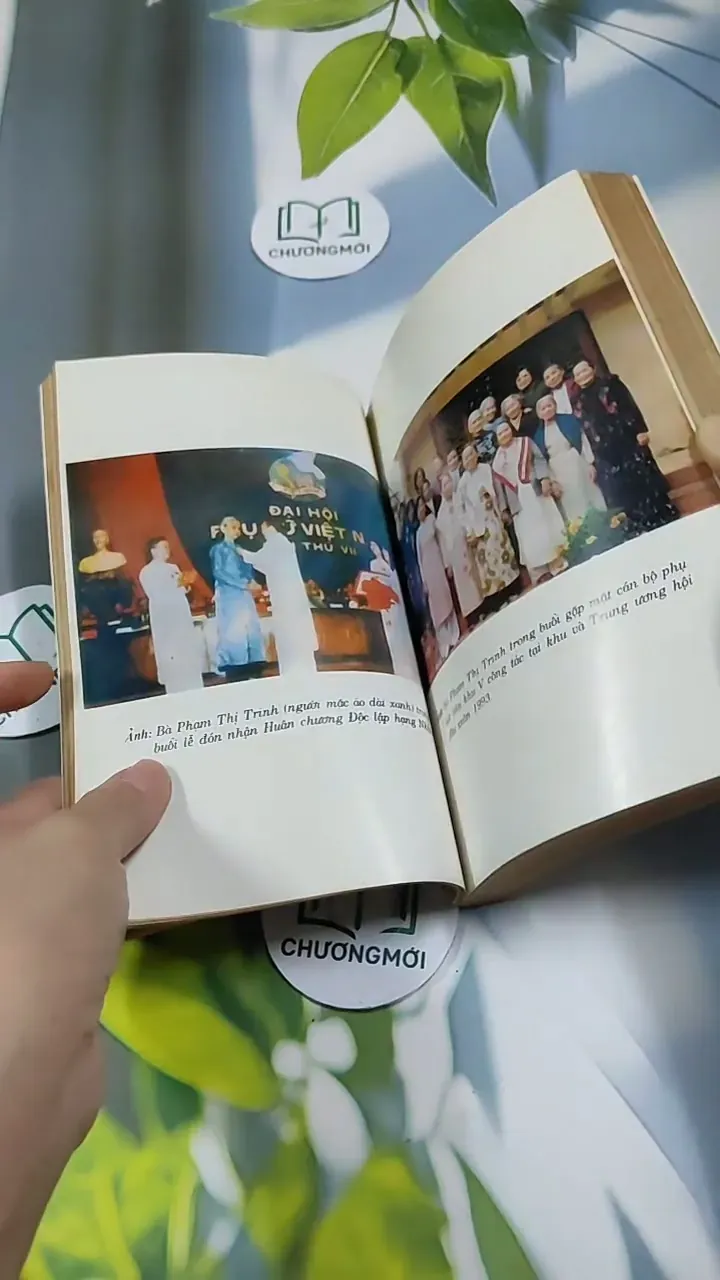 [MIỄN PHÍ BỌC SÁCH] Những Chặng Đường Của Người Mẹ - Hồi Ký Phạm Thị Trinh - Phạm Như Thơ 713901