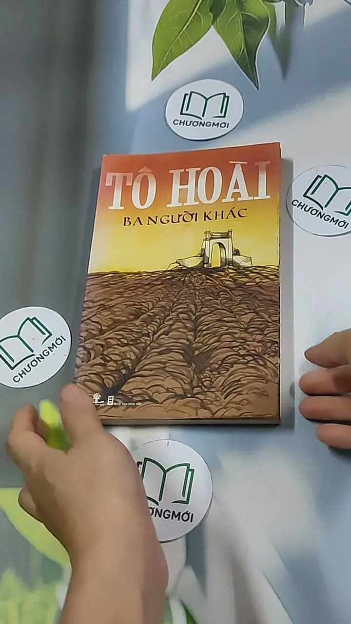Ba người khác - Tô Hoài 698555