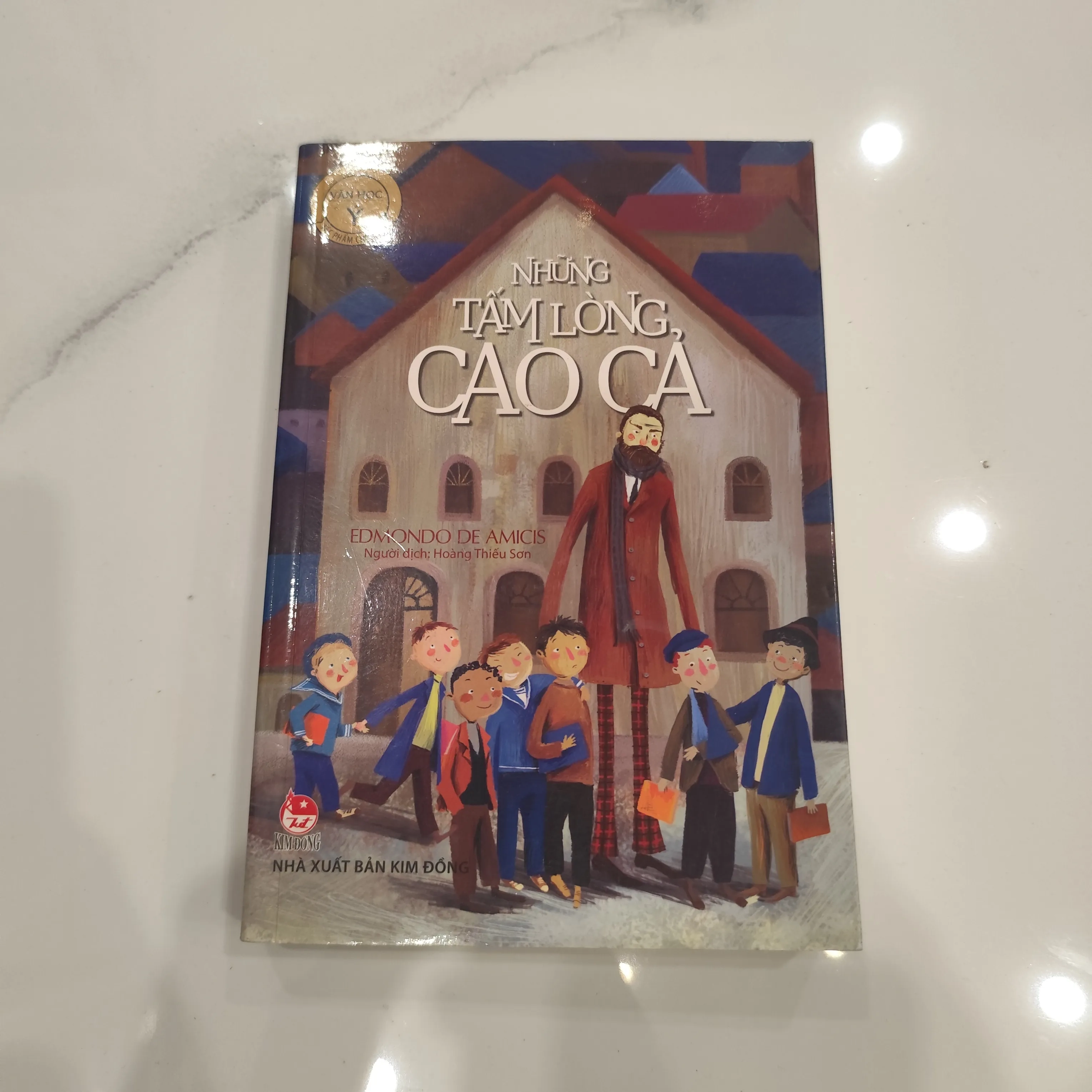 Những tấm lòng cao cả by  - Sách Book Cover - Ngọc Hiển Books