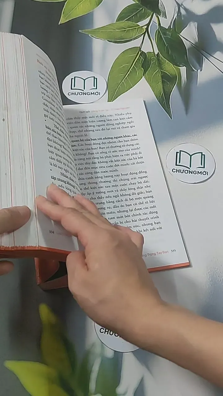 Cách người phụ nữ xuất chúng lãnh đạo - Joanna Barsh 688419