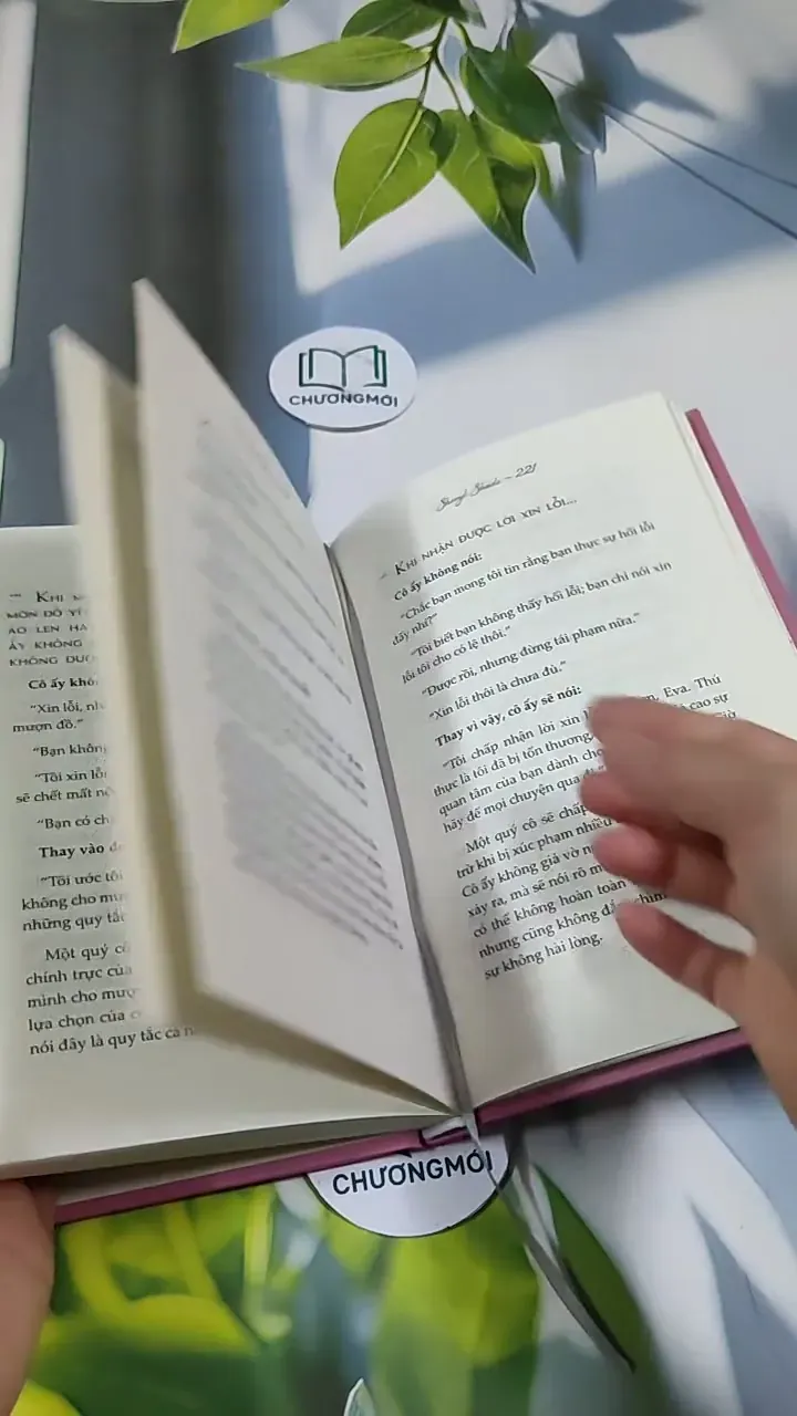 Phẩm Giá Quý Cô - Sheryl Shade 705712