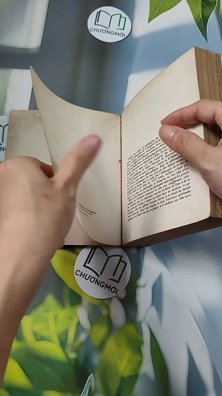 [MIỄN PHÍ BỌC SÁCH] [XƯA] Dictionnaire Illustré des Philosophes (1962) 754501