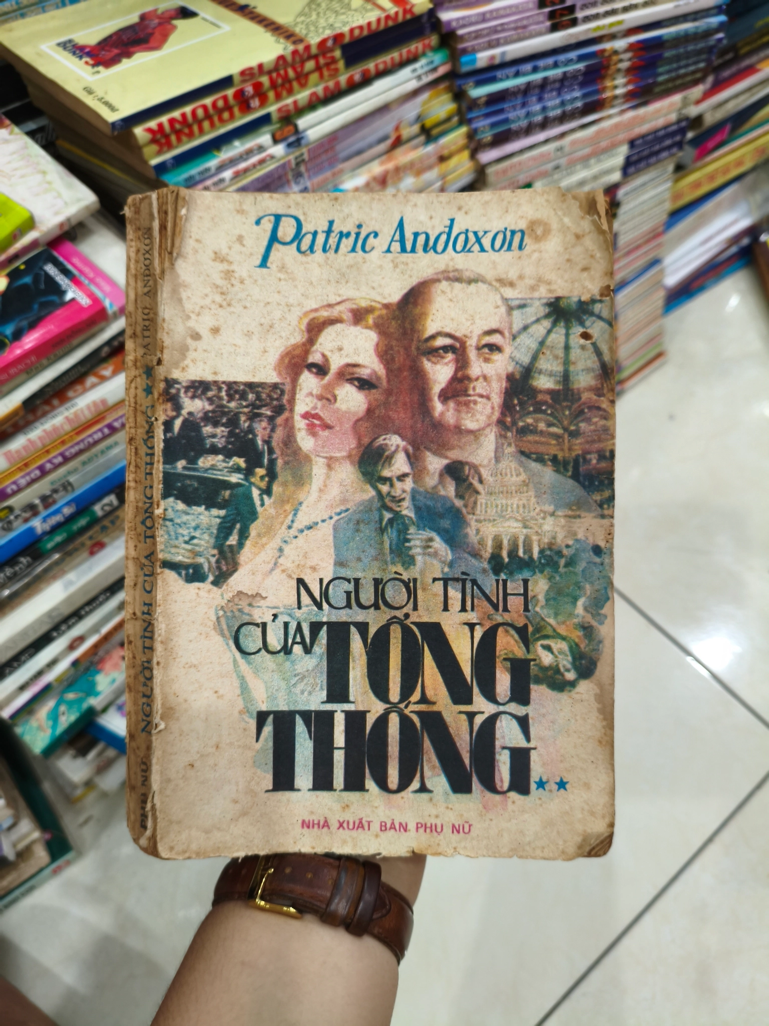 Người tình của tổng thống by  - Sách Book Cover - Ngọc Hiển Books