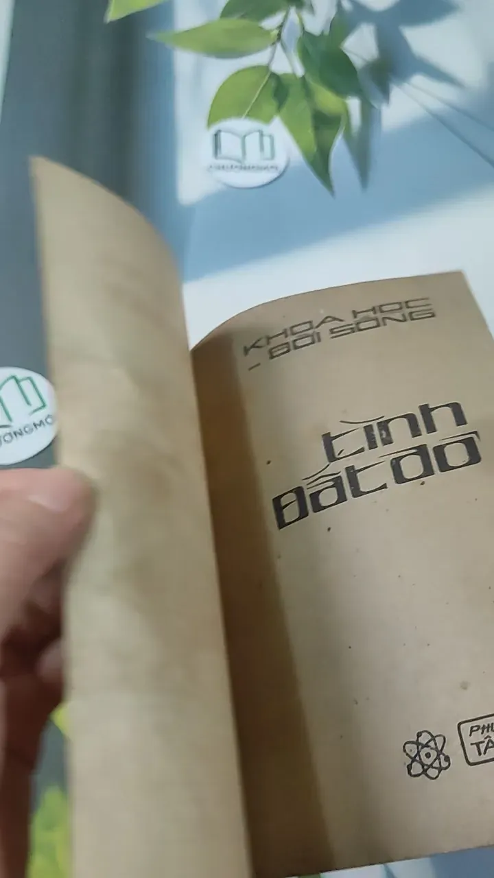 [XƯA] Tạp Chí Khoa Học - Đời Sống: Tình Đất Đỏ (1984) 775998