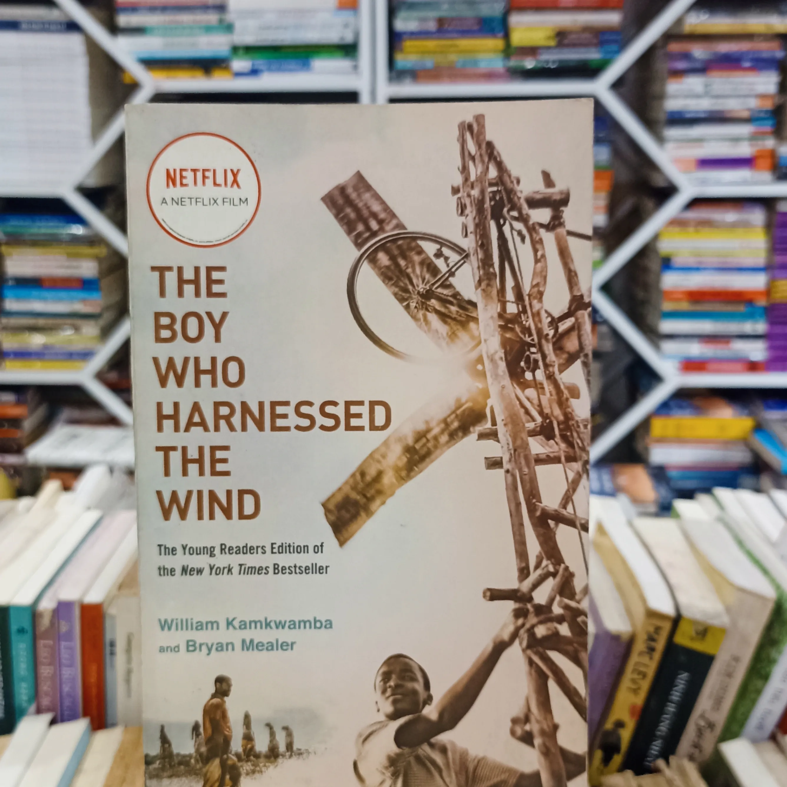 The Boy Who Harnessed The Wind 🌻 by William Kamkwamba và Bryan Mealer - Sách Book Cover - Ngọc Hiển Books