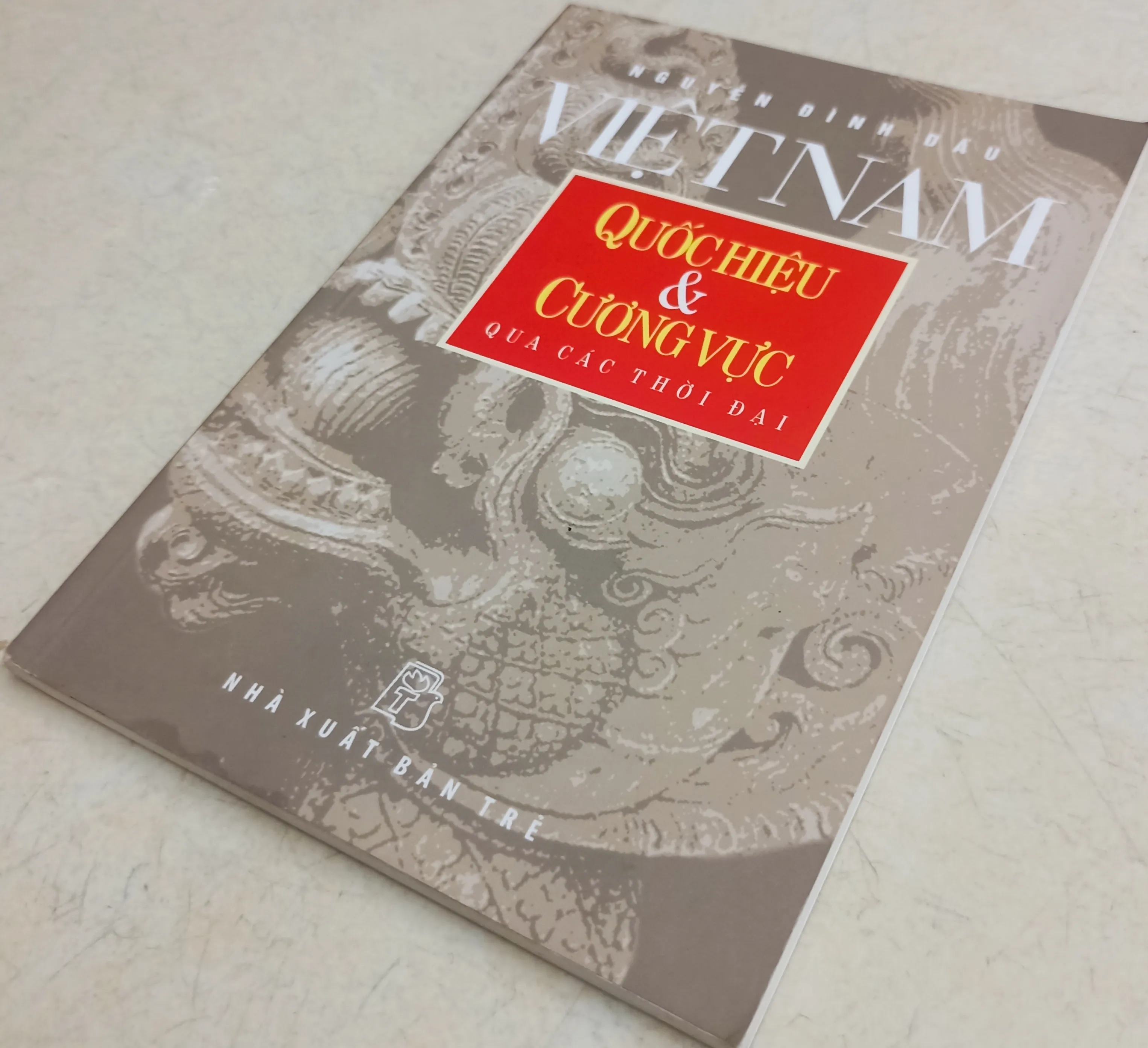 Việt Nam Quốc Hội & Cương Vực 🌻 by  - Sách Book Cover - Ngọc Hiển Books