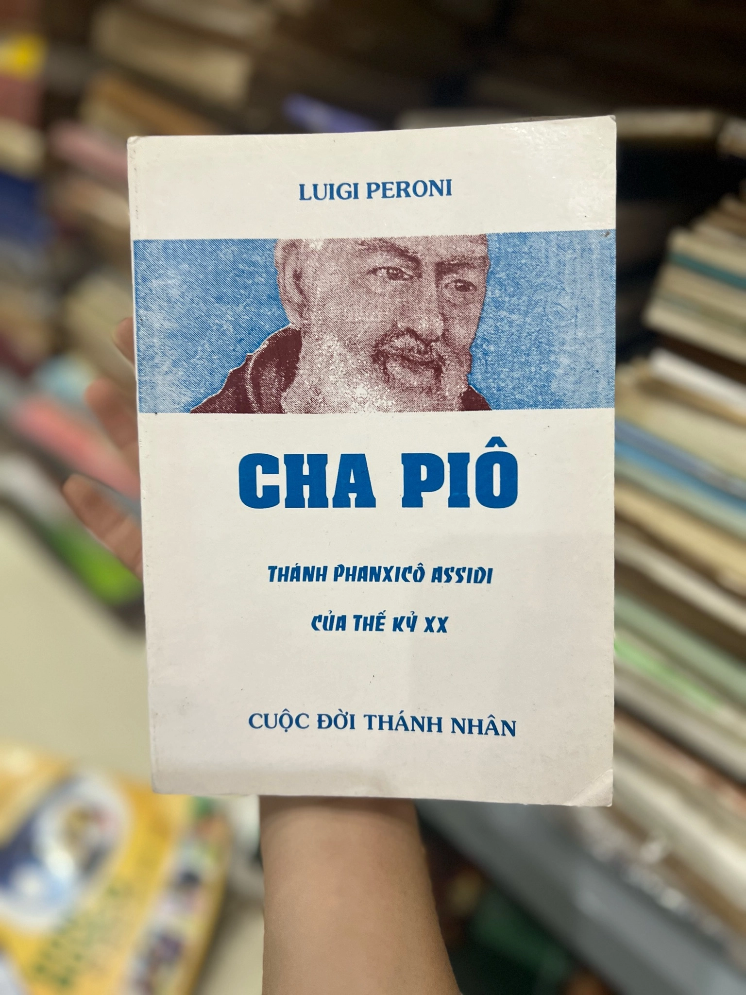 cha Pio - Cuộc đời thánh nhân by  - Sách Book Cover - Ngọc Hiển Books