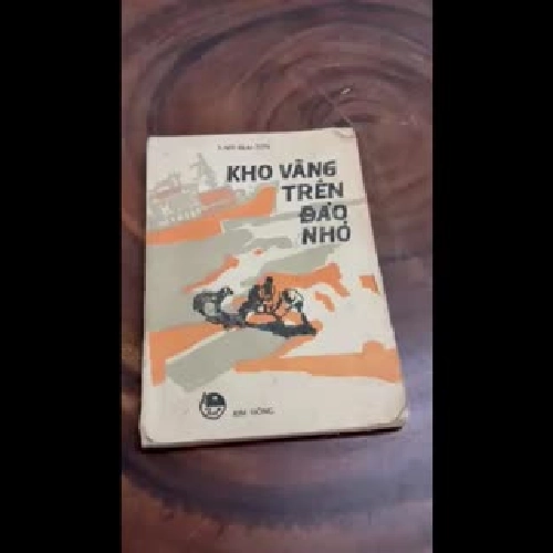 II Văn Học: Kho Vàng Trên Đảo Nhỏ - ENÍT BLAITƠN - Nguyễn Thị Huyền (Dịch) - 1987
