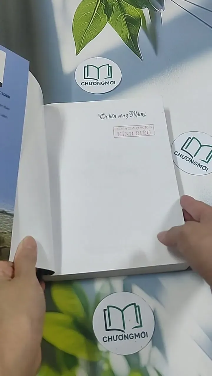 Từ bến sông nhùng - Phạm Quốc Toàn 694972