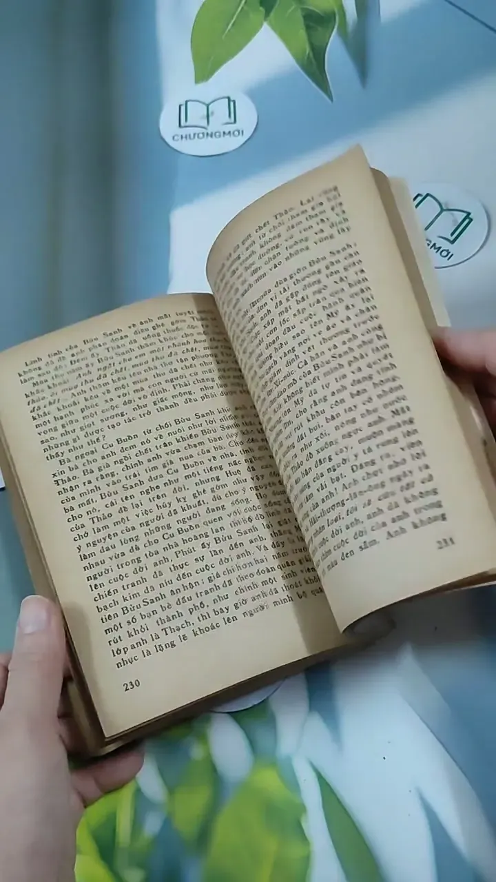 Mười Năm - tập văn chọn lọc 713848