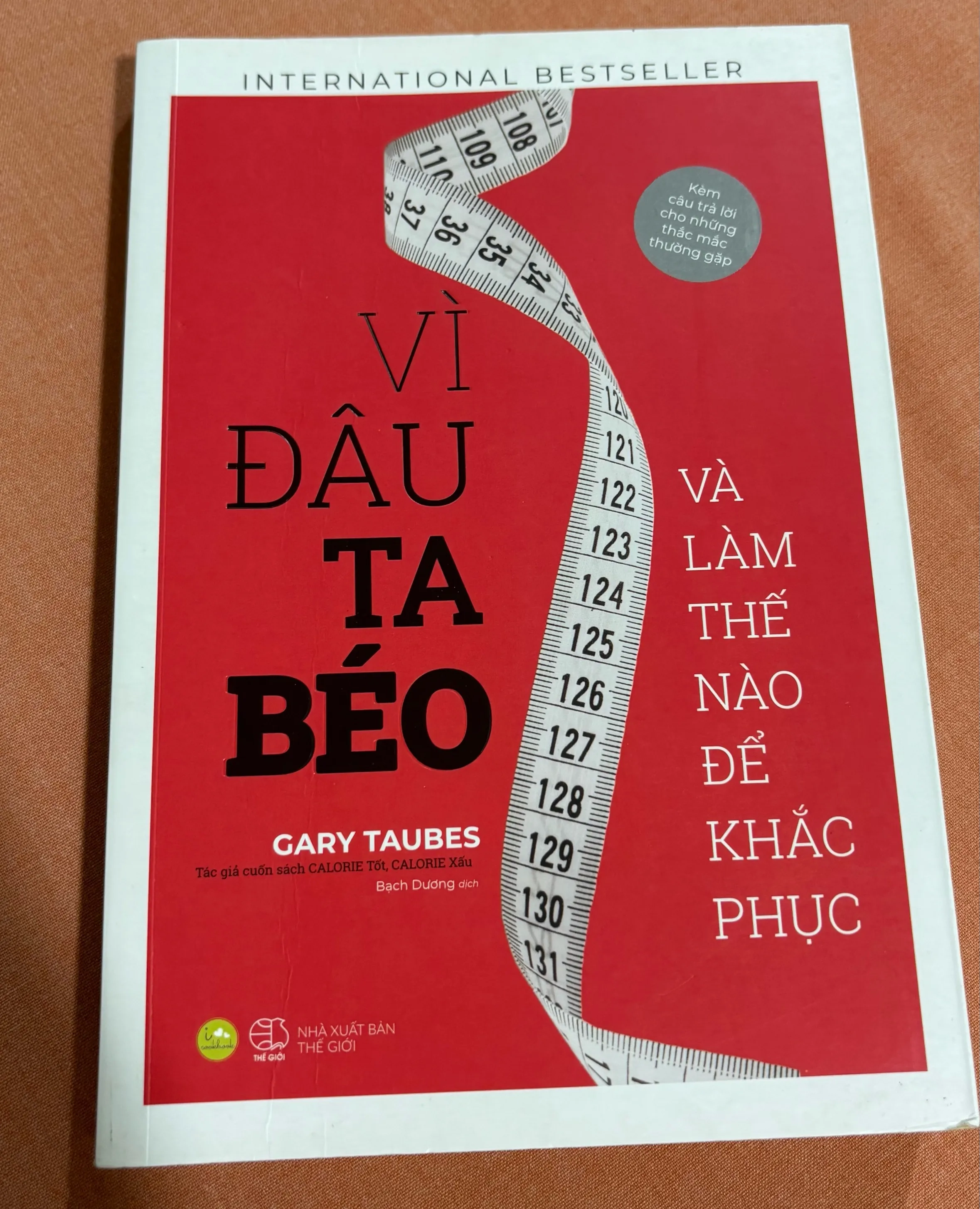 Vì đâu ta béo 🌊 by  - Sách Book Cover - Ngọc Hiển Books