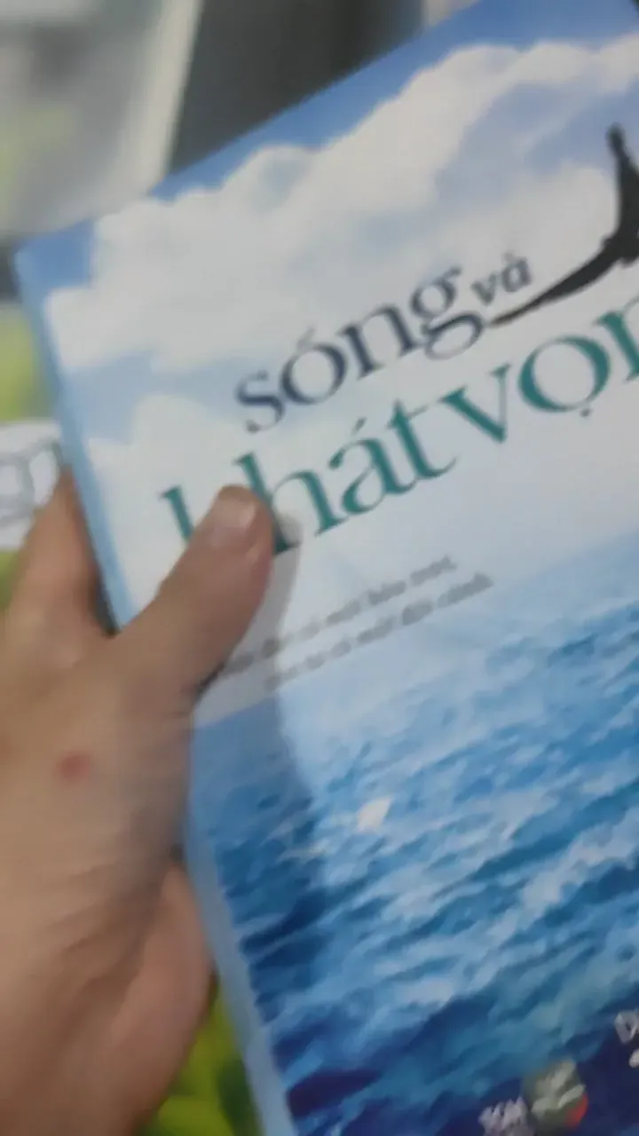 Sống Và Khát Vọng - Trần Đăng Khoa 727374