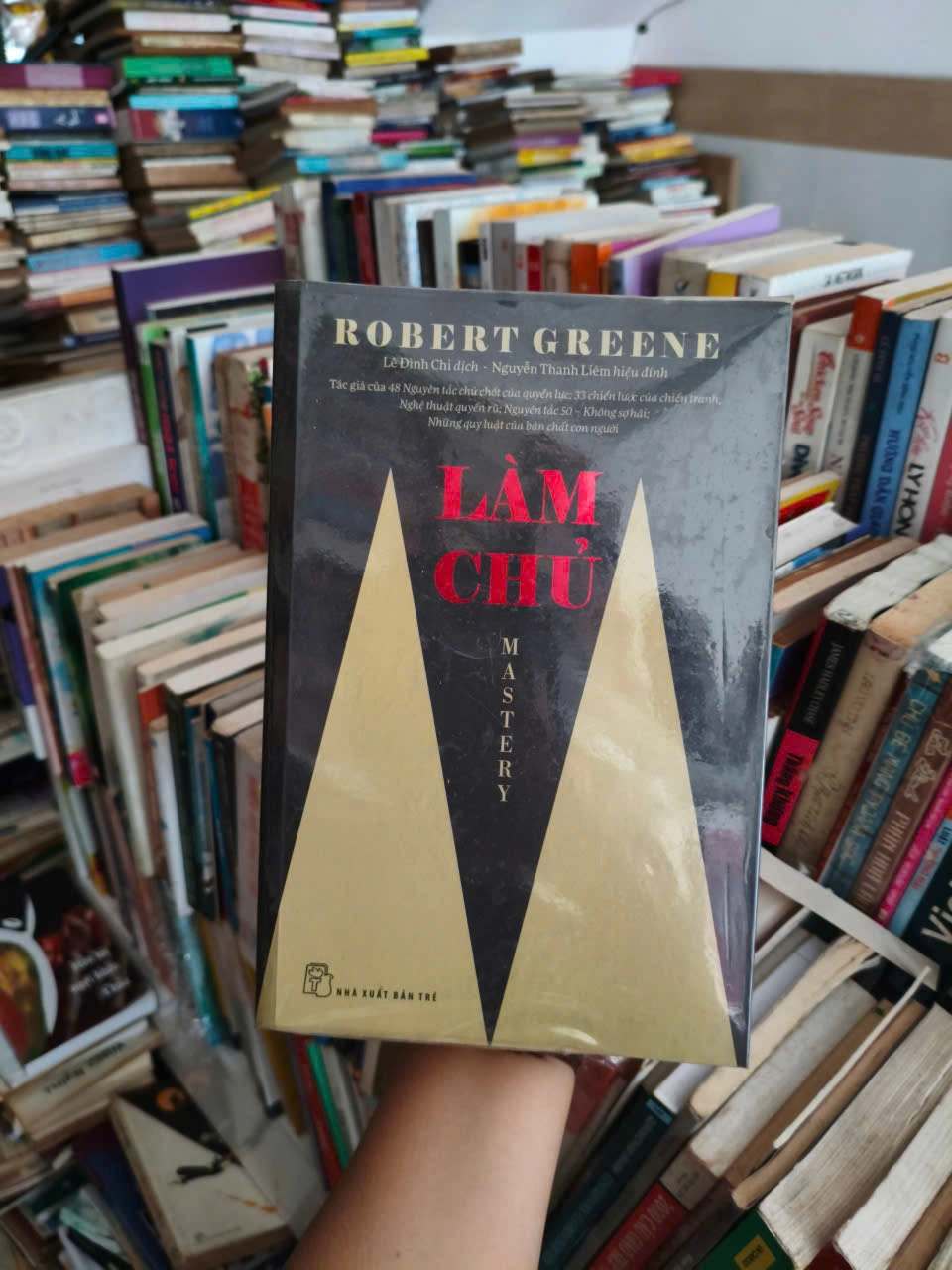 Làm Chủ - Mastery by  - Sách Book Cover - Ngọc Hiển Books