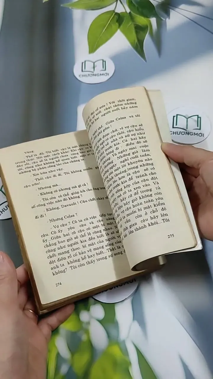 Nhà Nữ Ngoại Cảm Bất Hạnh - Guy Des Cars 713858