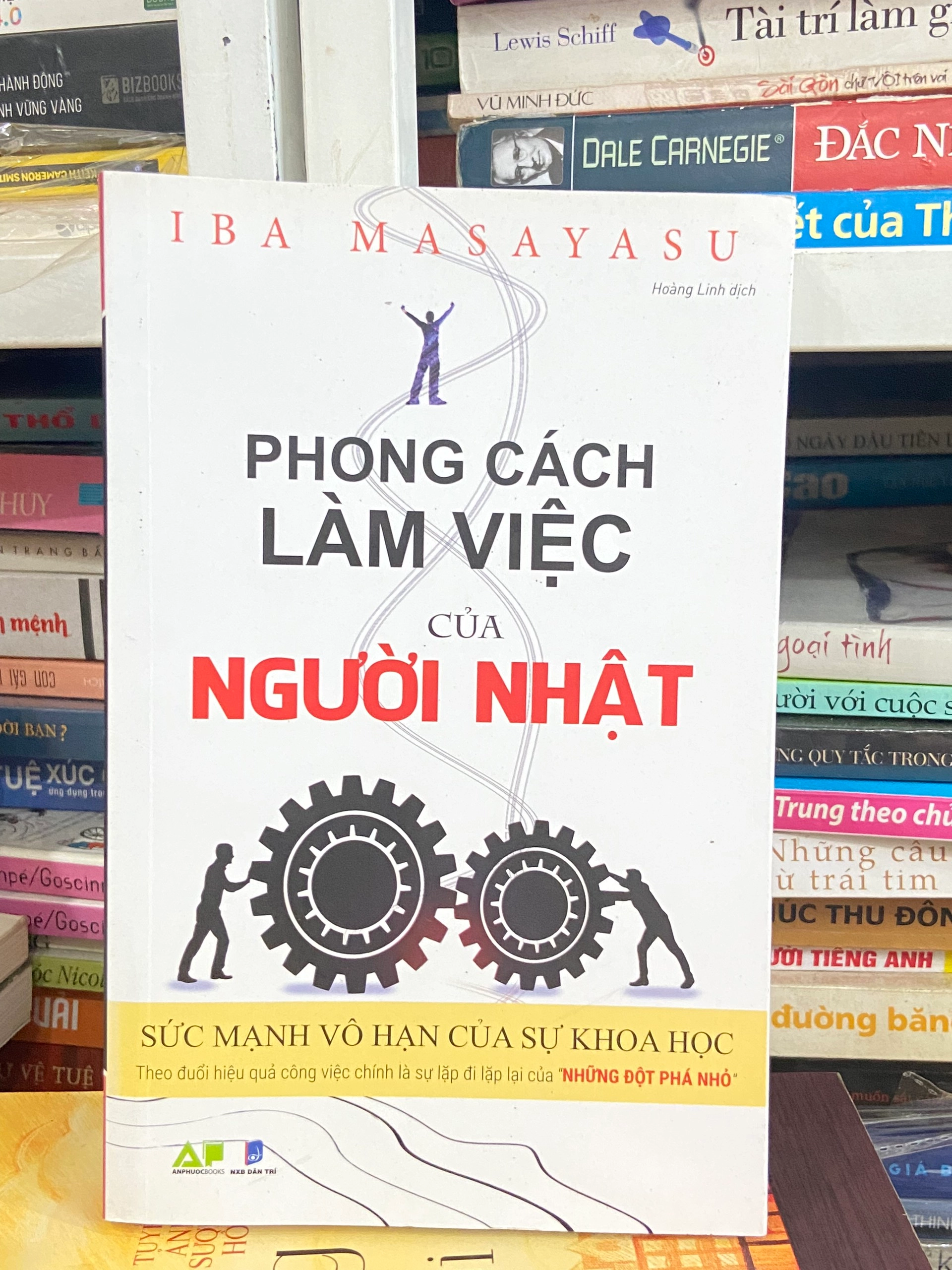 Phong Cách Làm Việc Của Người Nhật - Sức Mạnh Vô Hạn Của Sự Khoa Học by  - Sách Book Cover - Ngọc Hiển Books