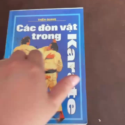 Các Đòn Vật Trong Karate – Thiên Quang | Sách võ thuật Karate thực chiến