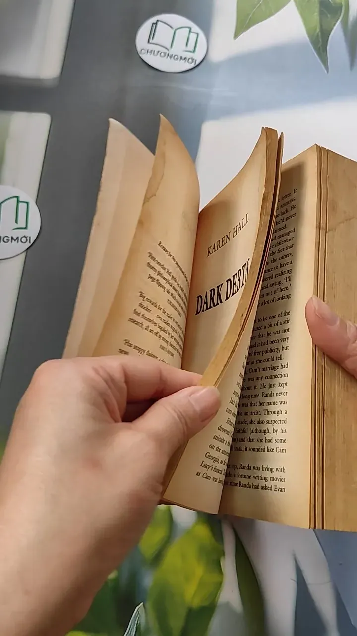 [XƯA] Dark Debts (1997) - Karen Hall 754455