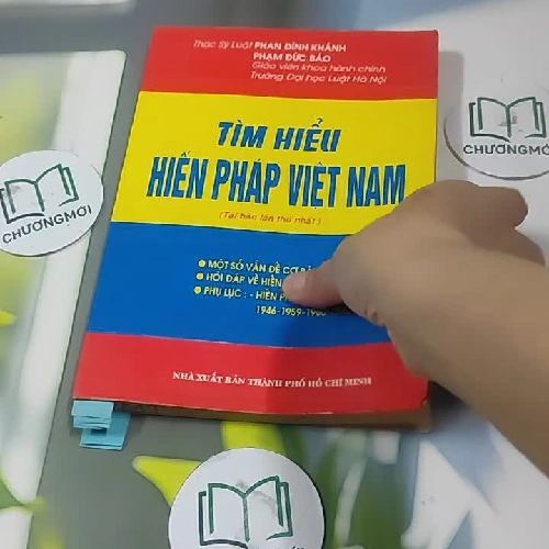Tìm Hiểu Hiến Pháp Việt Nam - Phan Đình Khánh & Phạm Đức Bảo