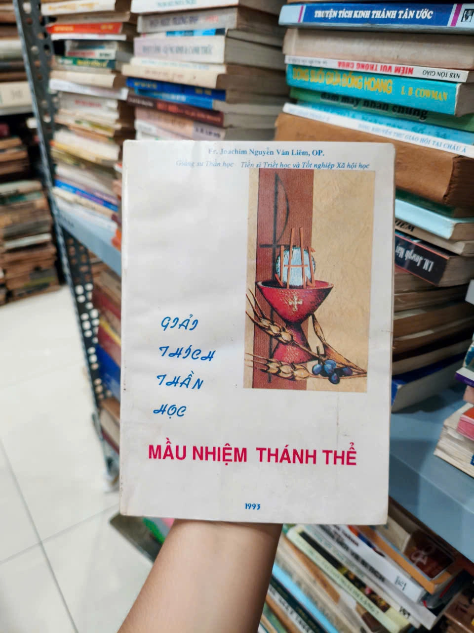 Giải Thích Thần Học - Mầu Nhiệm Thánh Thể by  - Sách Book Cover - Ngọc Hiển Books
