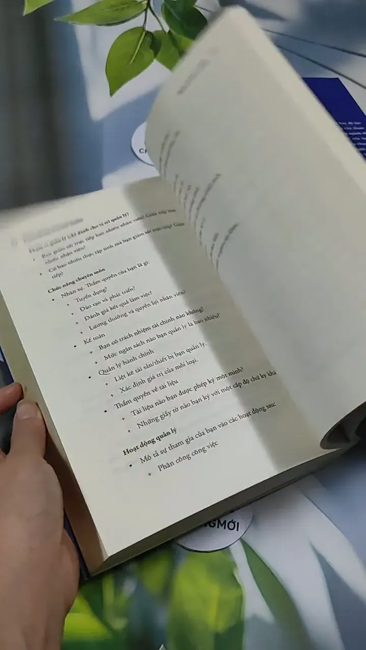 [MIỄN PHÍ BỌC SÁCH] Quản Trị Nhân Sự Đúng - Barbara Mitchell & Cornelia Gamlem 707307