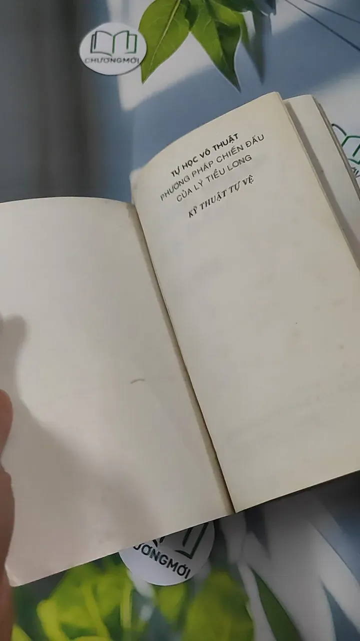 Phương Pháp Chiến Đấu Của Lý Tiểu Long - Kỹ Thuật Tự Vệ - Trần Đông Quang Hòa 780862