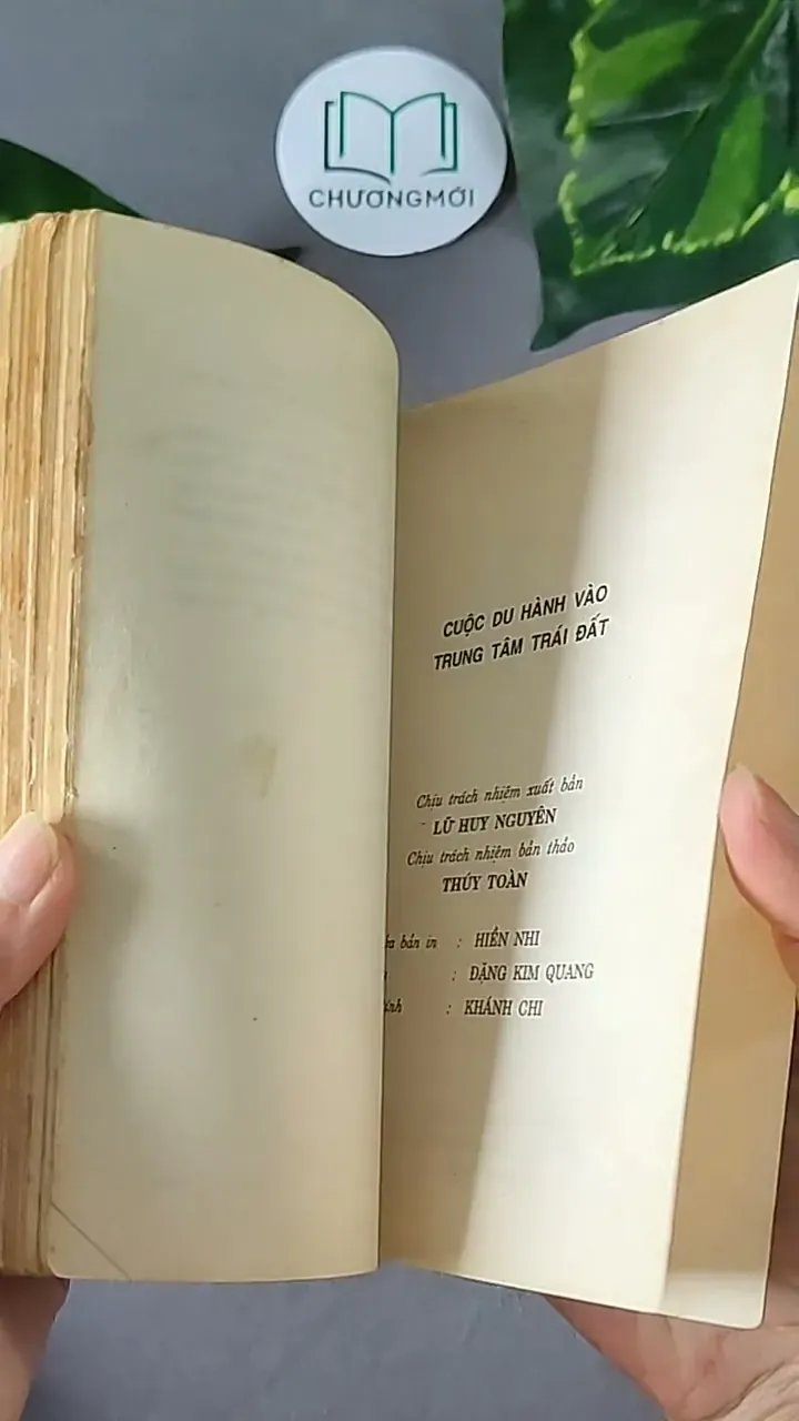 Cuộc Du Hành Vào Trung Tâm Trái Đất (1996) - Jules Verne 604595