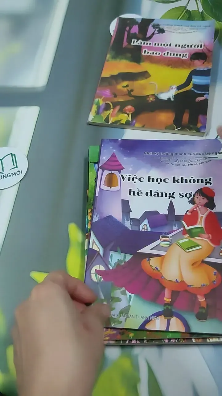 Combo Nhật Ký Trưởng Thành Của Đứa Trẻ Ngoan (5 Cuốn - Tặng 1 Cuốn) 727341