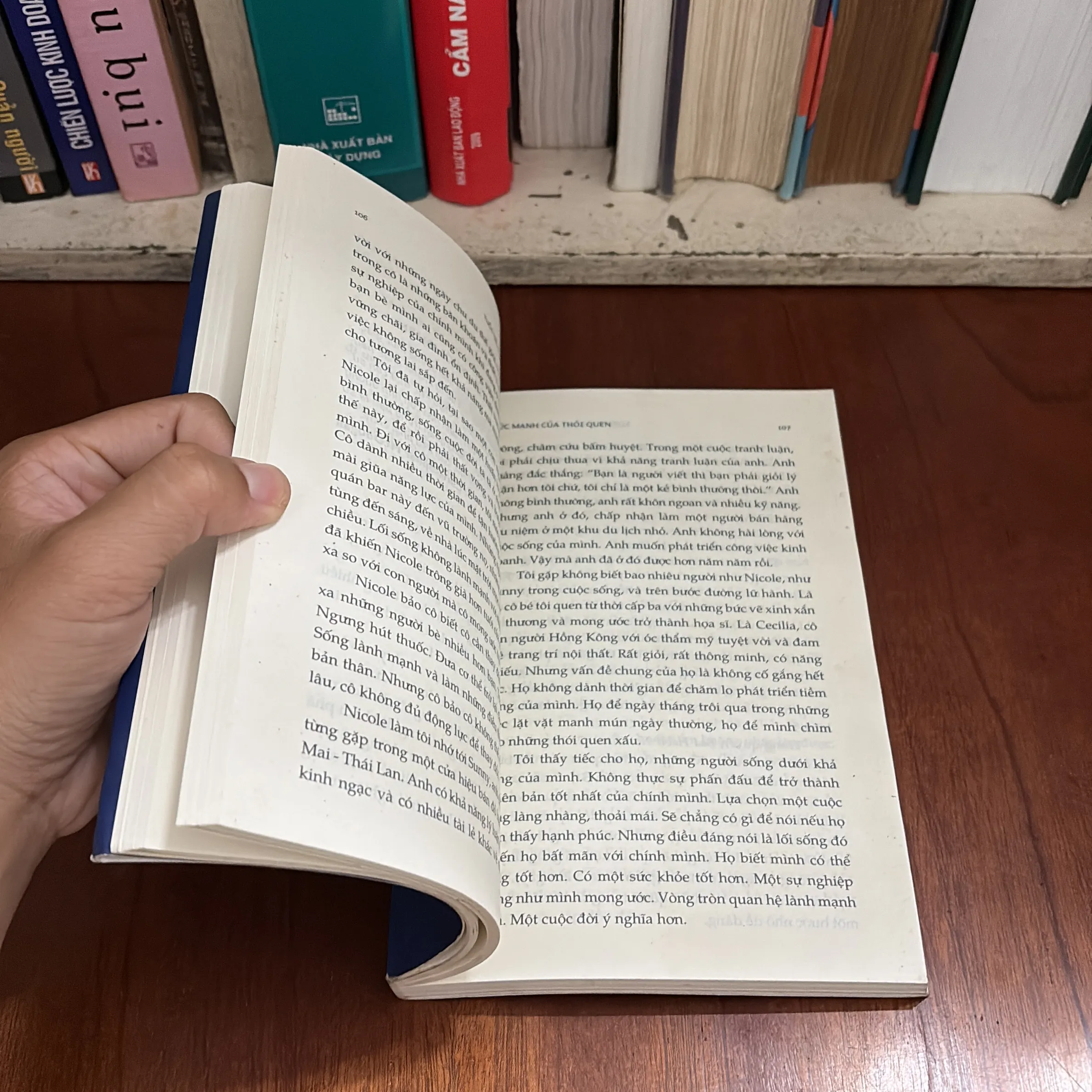 II Sách Kỹ Năng: Tuổi Trẻ Đáng Giá Bao Nhiêu? - ROSIE NGUYỄN - 2017 640133