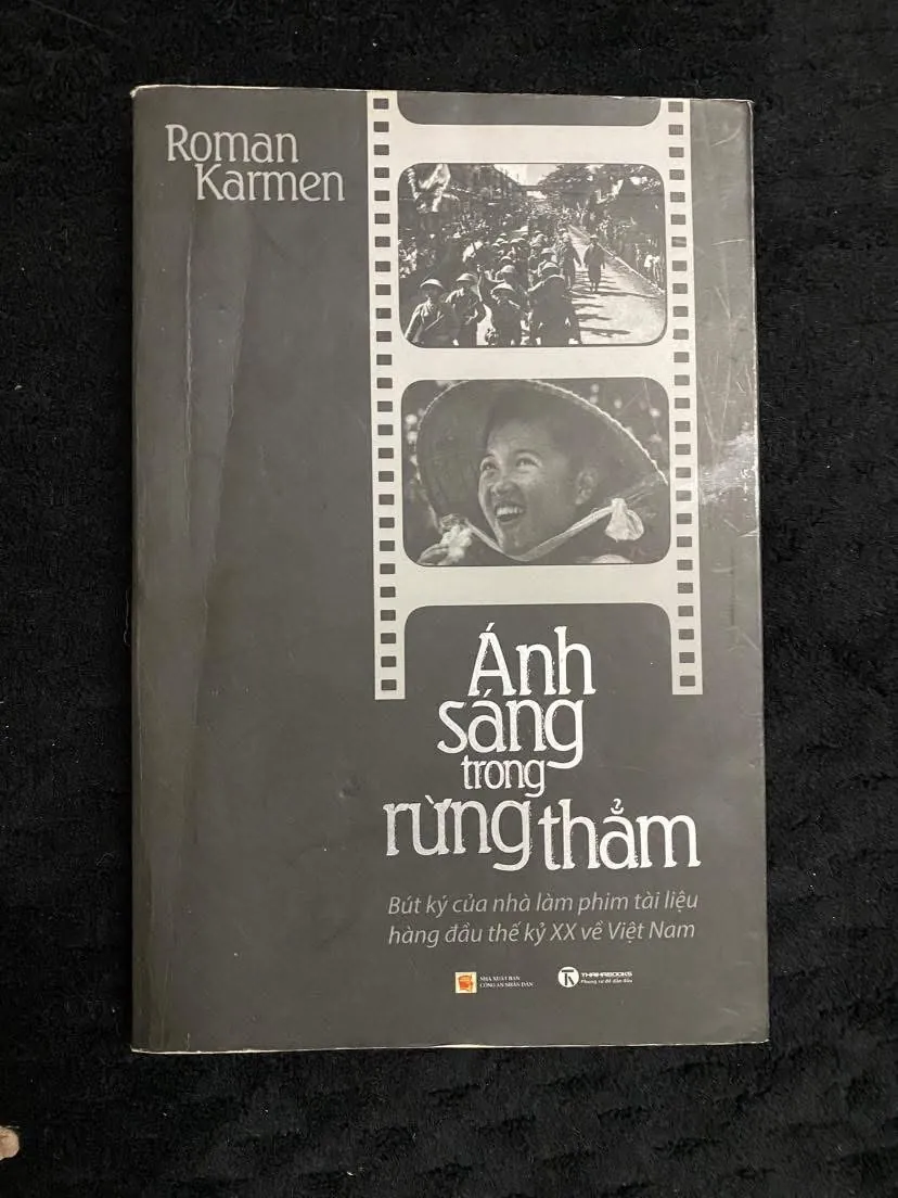 Ánh sáng trong rừng thẳm-  đạo diễn Roman Karmen