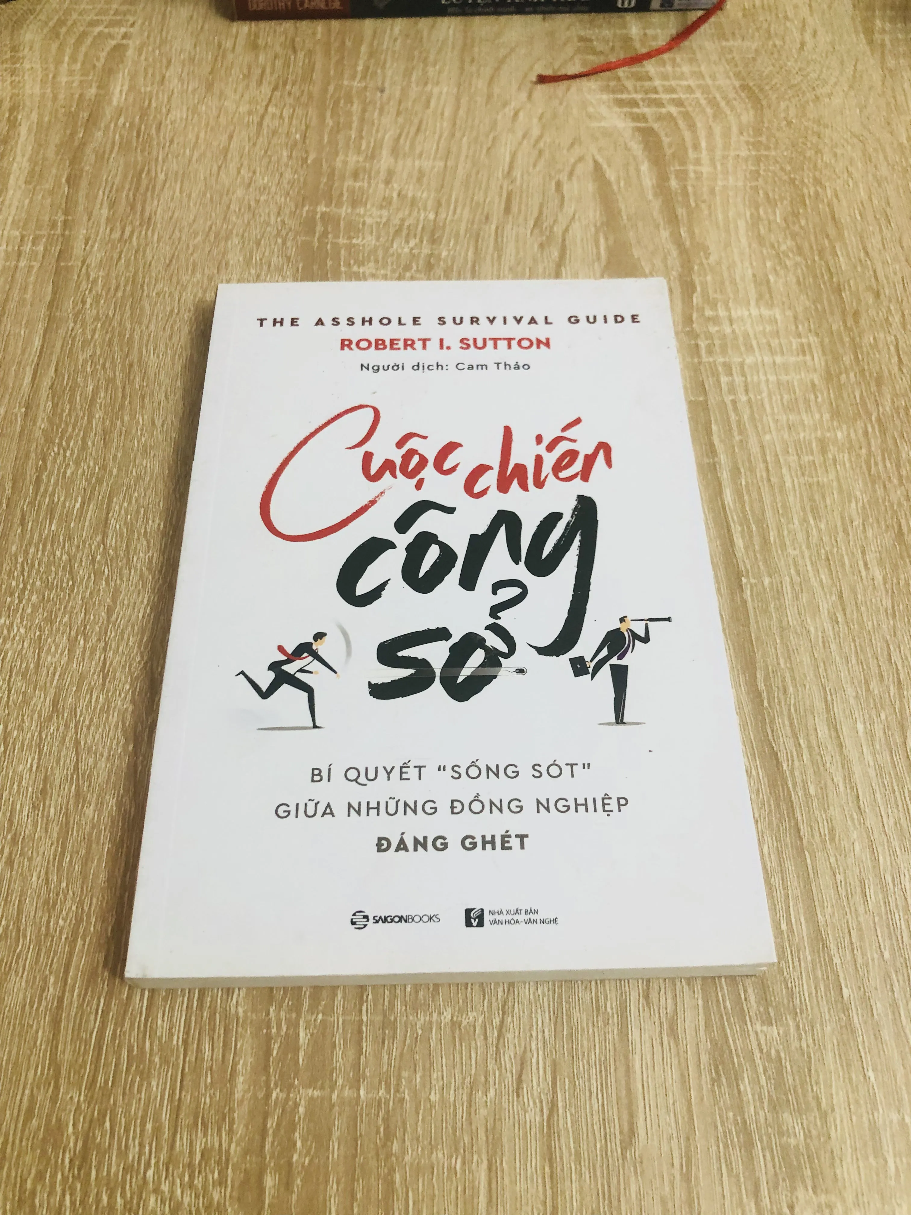 Cuộc Chiến Công Sở – Bí quyết “sống sót” giữa những đồng nghiệp đáng ghét