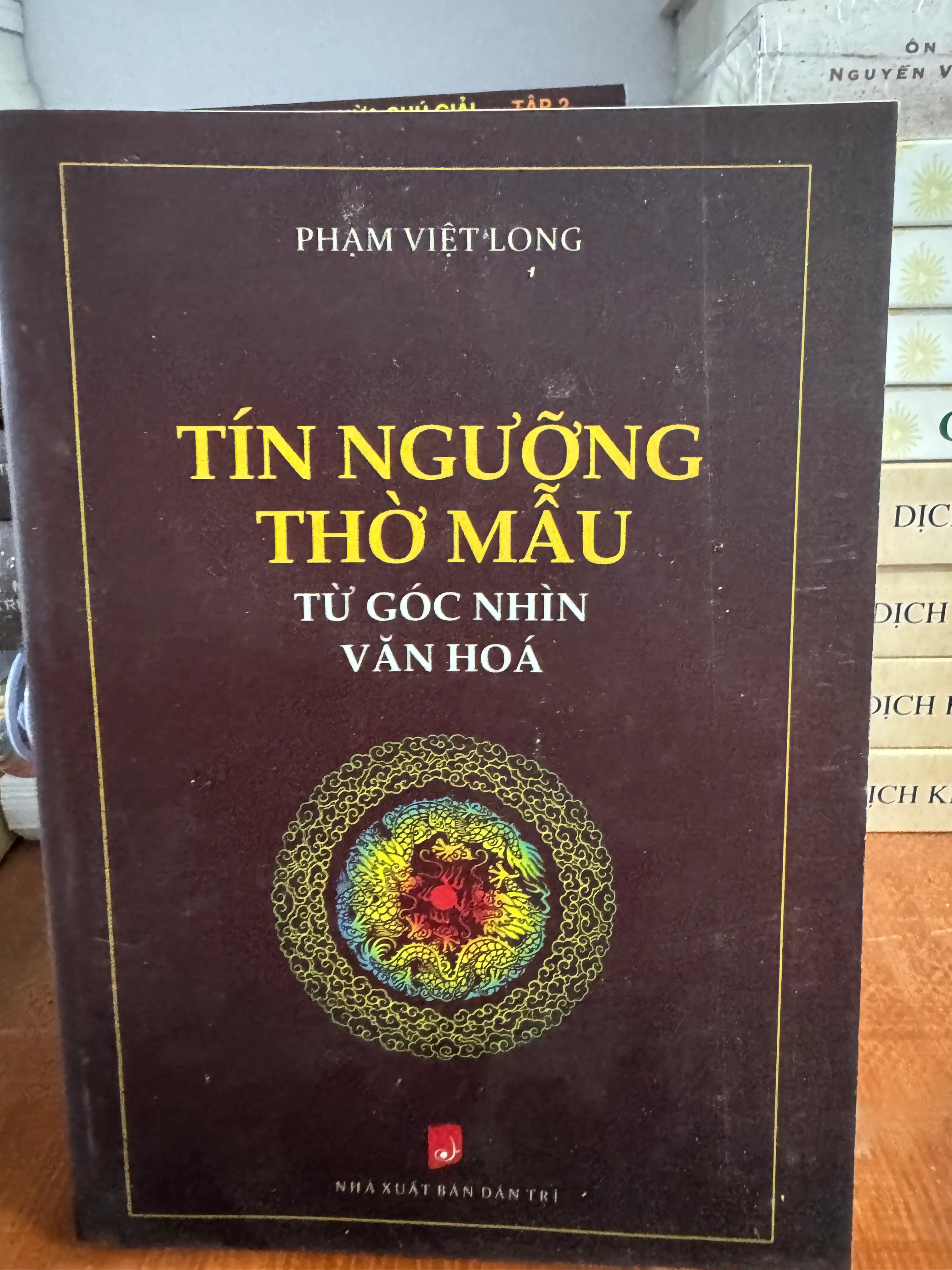 SÁCH TÍN NGƯỠNG THỜ MẪU - TỪ GÓC NHÌN VĂN HÓA