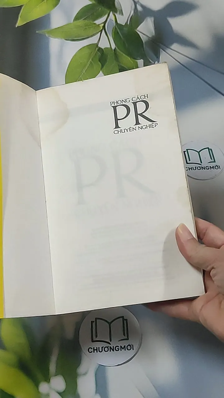 Phong cách PR chuyên nghiệp - Hoàng Xuân Phương 688547