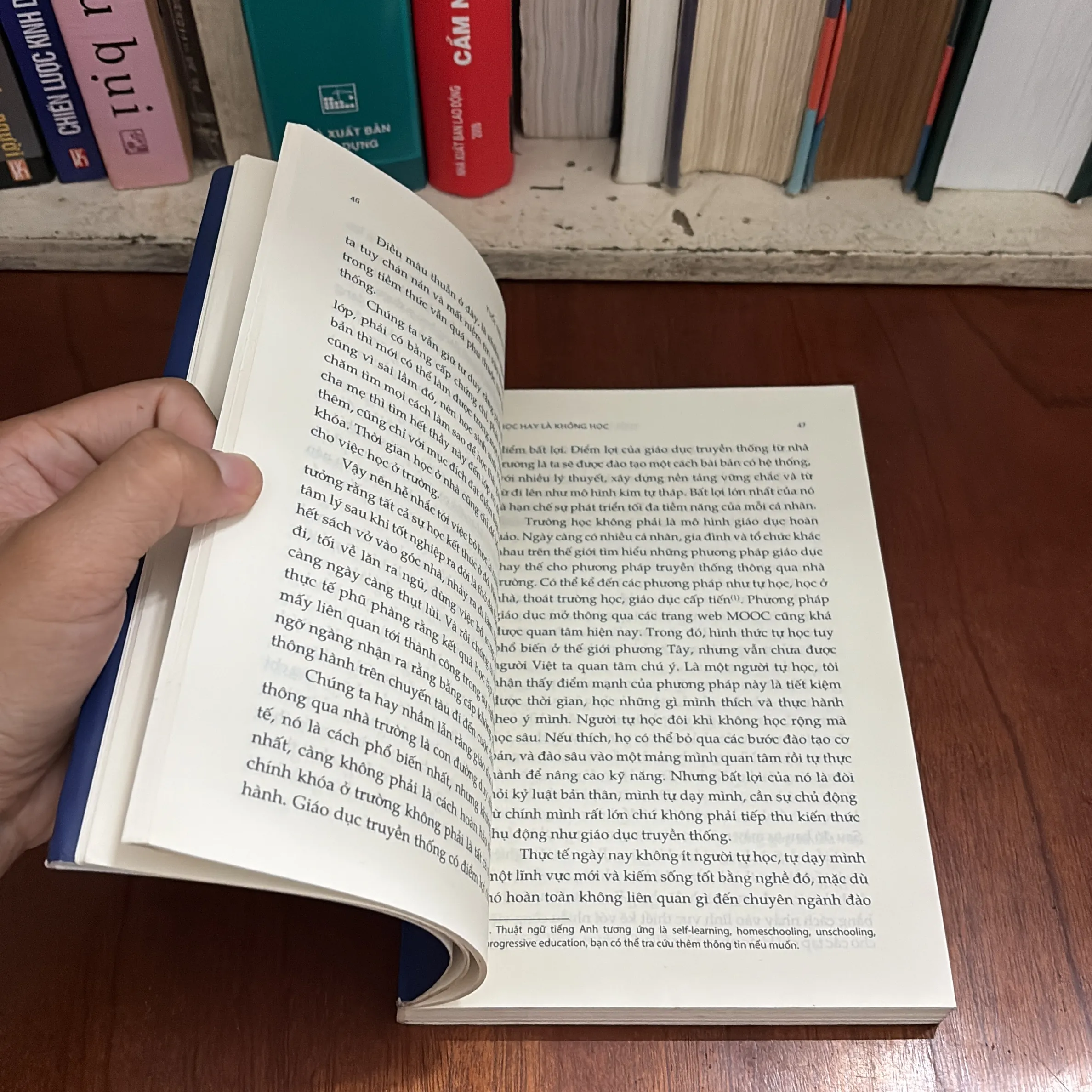 II Sách Kỹ Năng: Tuổi Trẻ Đáng Giá Bao Nhiêu? - ROSIE NGUYỄN - 2017 640133