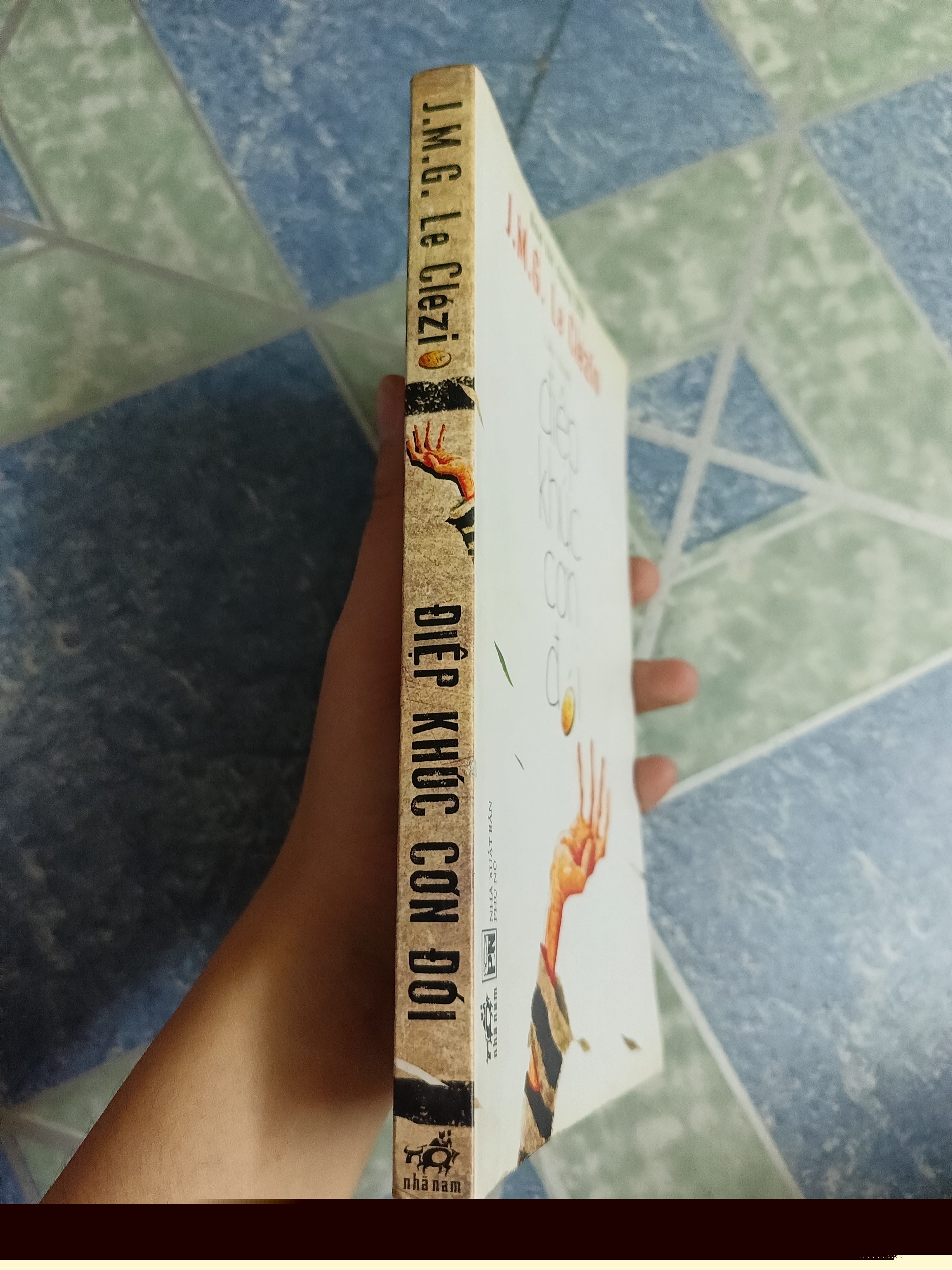 Điệp khúc cơn đói (giải Nobel 2008) - Le Clézio 537461
