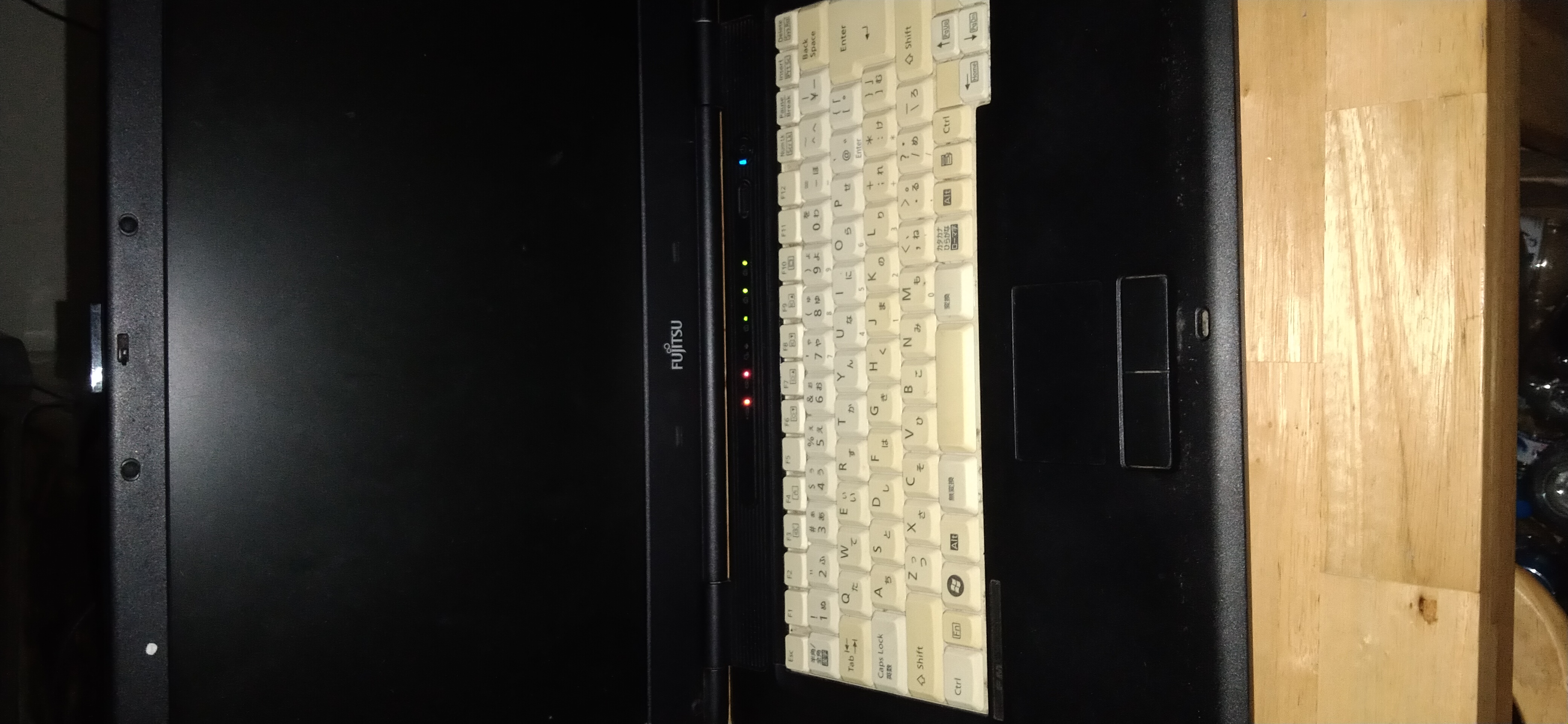 Xác laptop Fujisu 501618