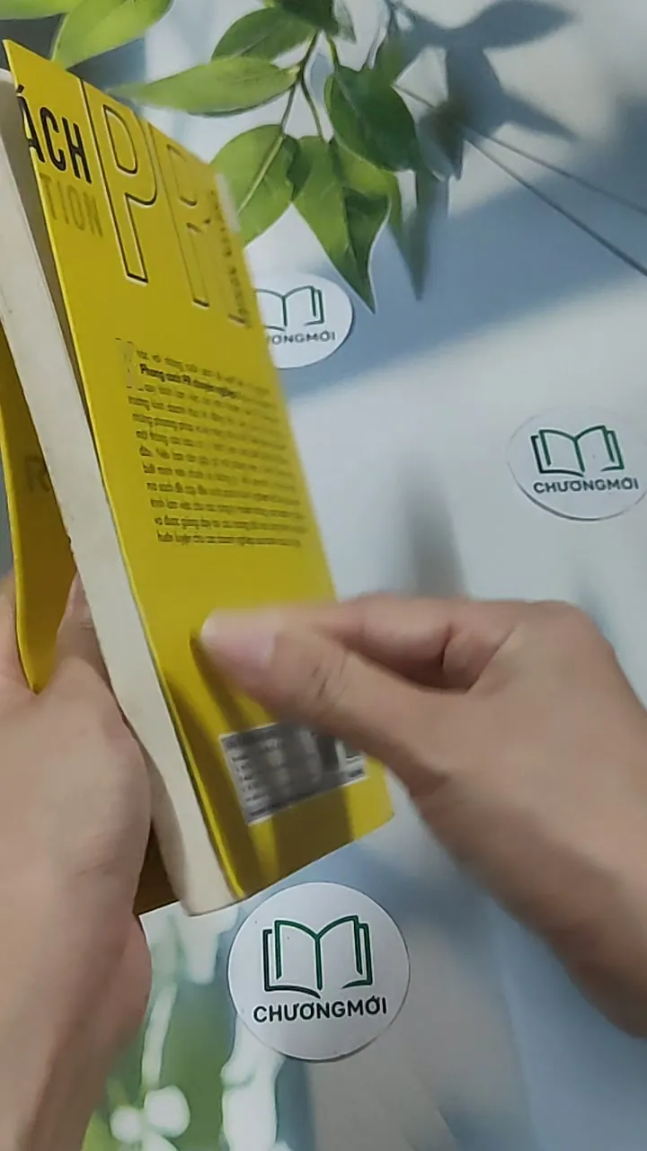 Phong cách PR chuyên nghiệp - Hoàng Xuân Phương 688547