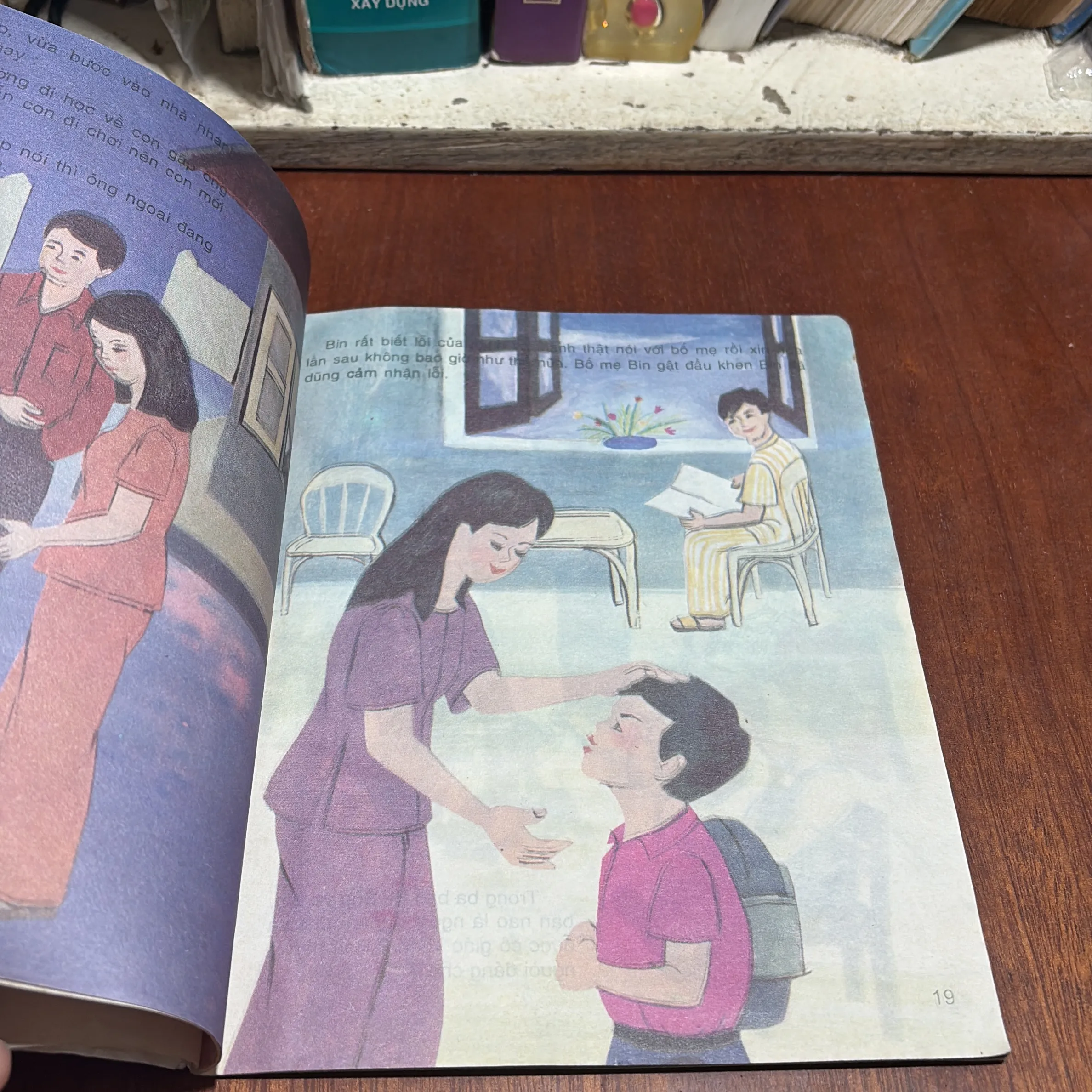 II Sách Thiếu Nhi: Quà Tặng Bà - 2003 1009721