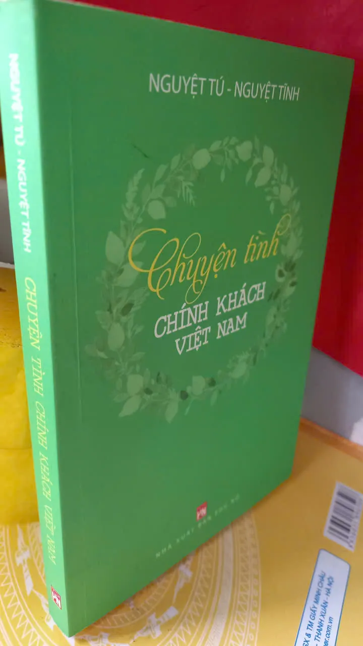 chuyện tình chính khách việt nam