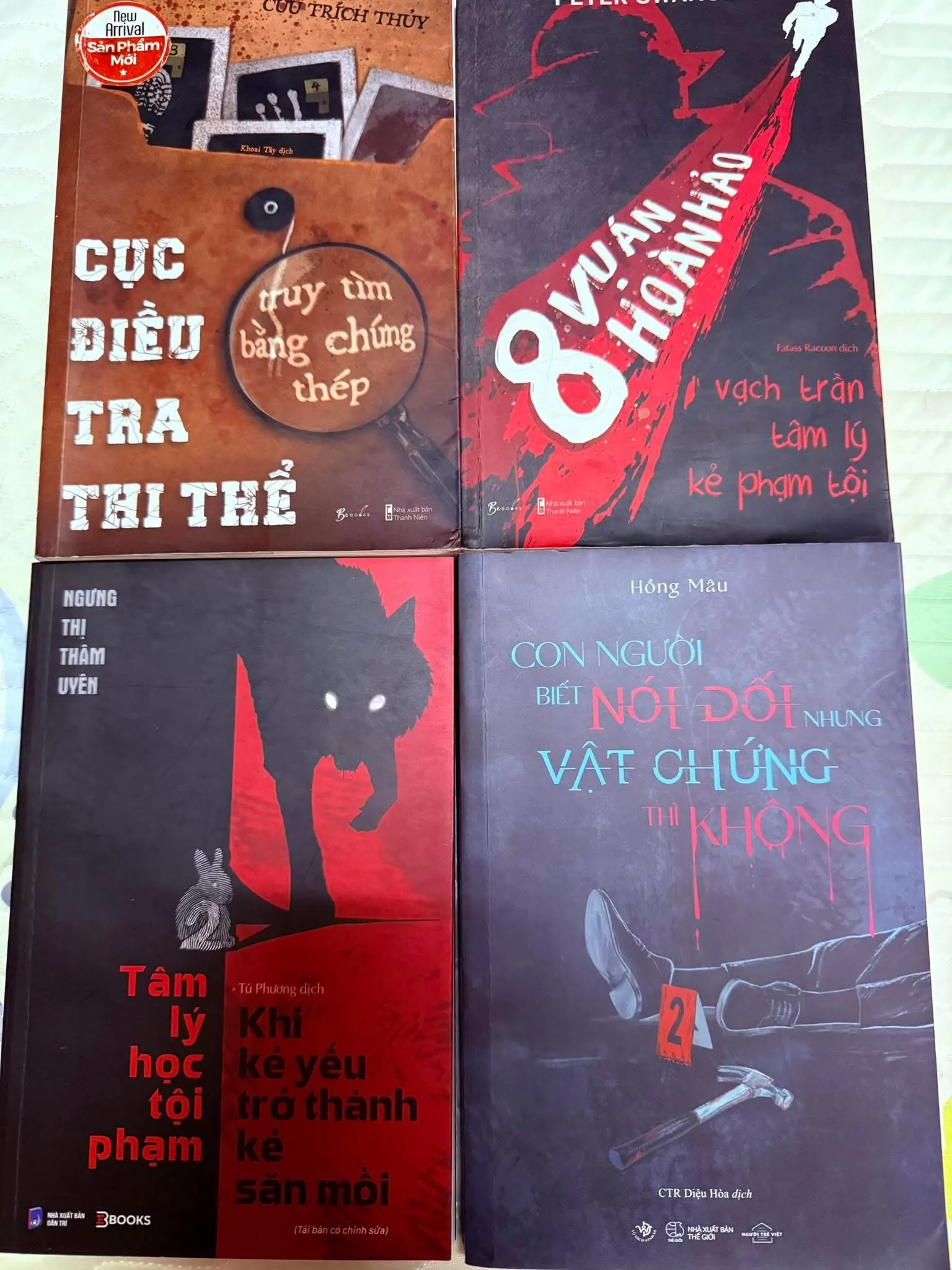 Sách kinh dị trinh thám