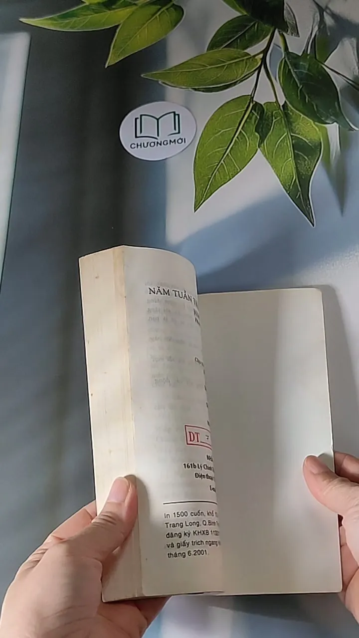 5 Tuần Trên Khinh Khí Cầu (2001) - Jules Verne 607680