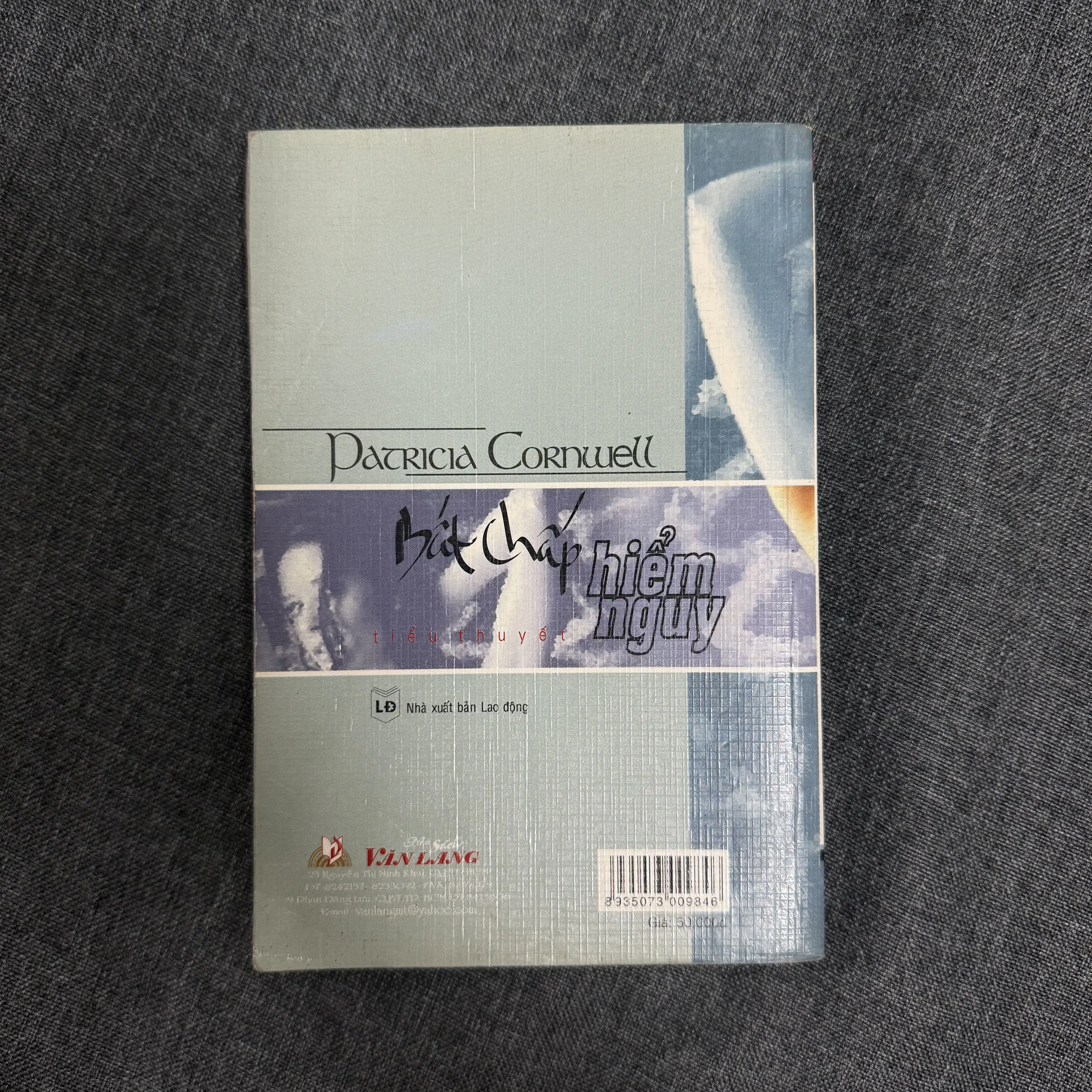 Bất chấp hiểm nguy - Patricia Cornwell 1000939