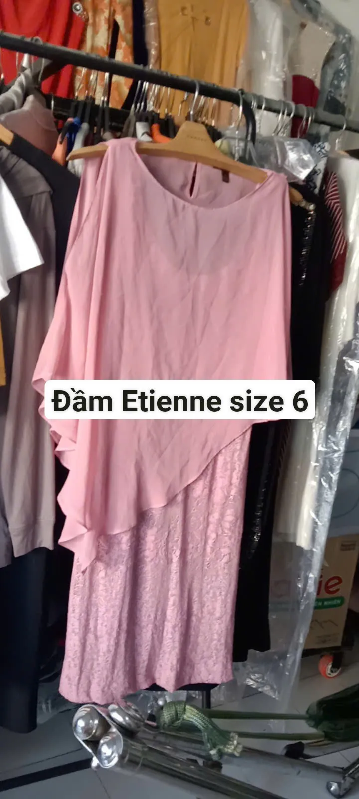 Đầm khoát voan size 6